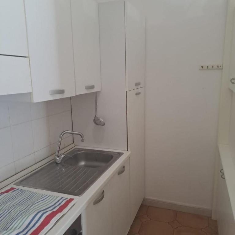 Casa vacanza in villaggio turistico- Porto Cesareo - Appartamento con 3 Camere da Letto - 2