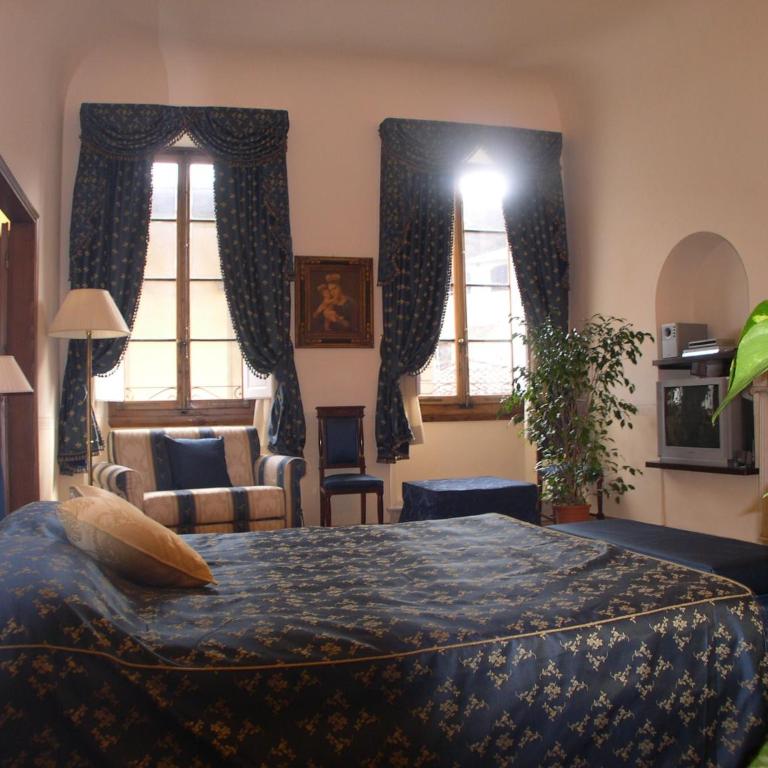 Tornabuoni Petite Suite - Quadruple Room - 3