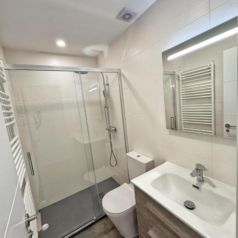 Silveira 1 - Three-Bedroom Apartment - 11