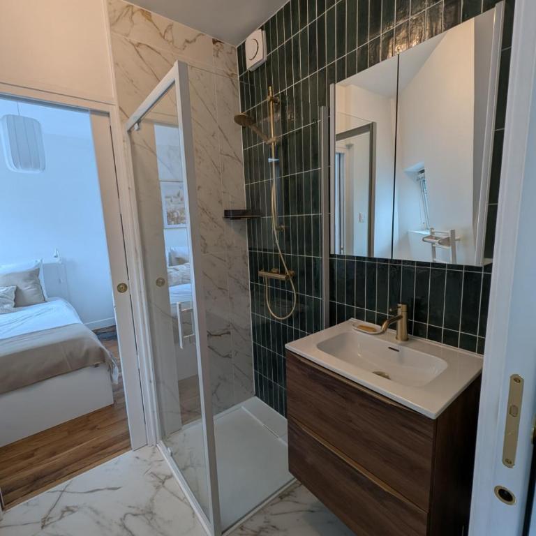 Charmant appartement calme et lumineux à Paris 15 - Appartement - 7