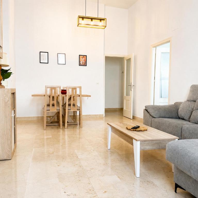 Piso en el Casco Histórico - Apartamento de 3 dormitorios - 9
