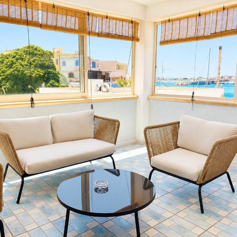 B&B Una favola di mare - Double Room with Balcony - 5