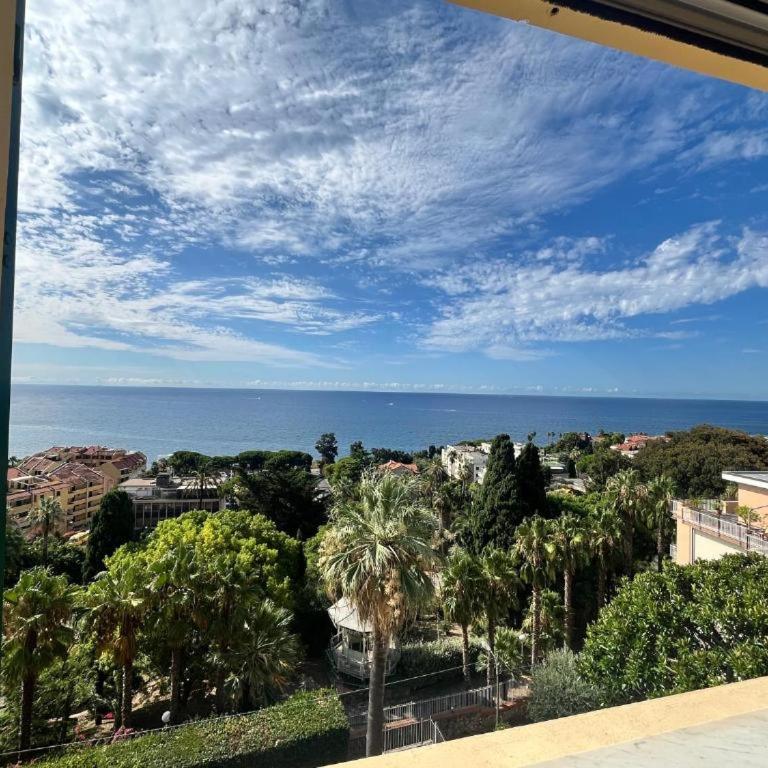 Sea-View Apartament with Private Parking ! - Appartamento con 2 Camere da Letto - 2