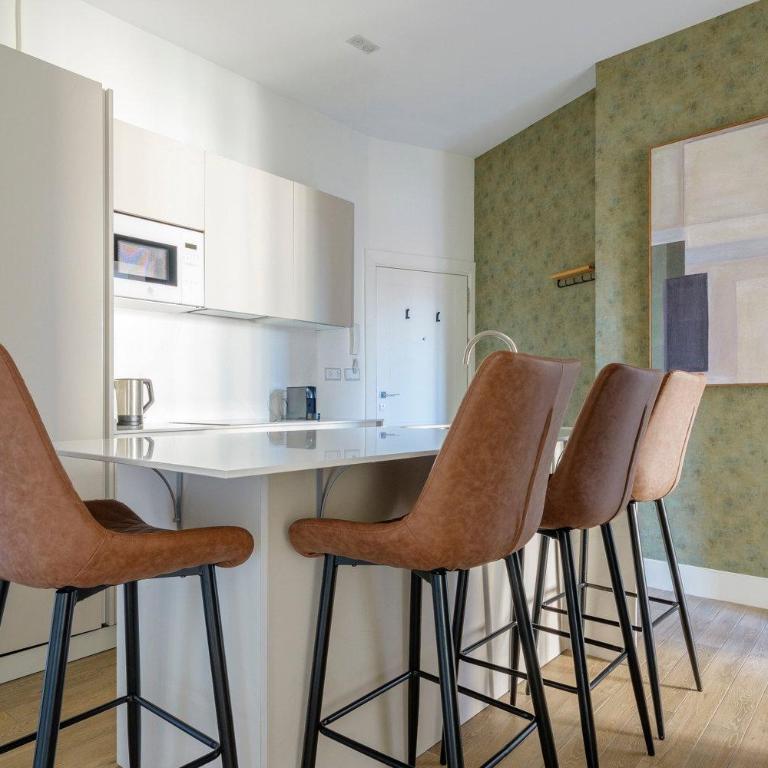 Upscale Designer Retreat in the Heart of Madrid - Apartamento - 15