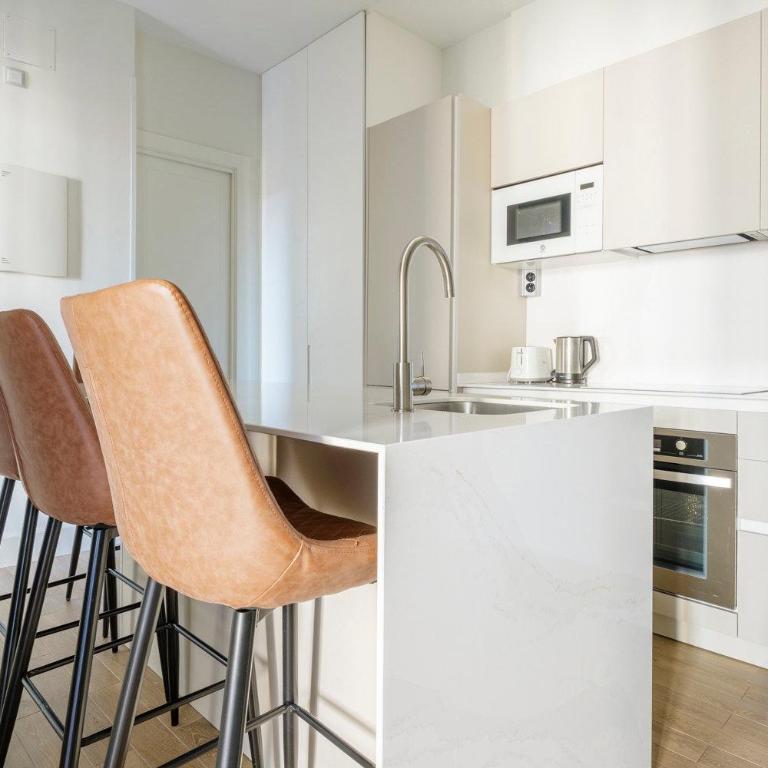 Upscale Designer Retreat in the Heart of Madrid - Apartamento - 16