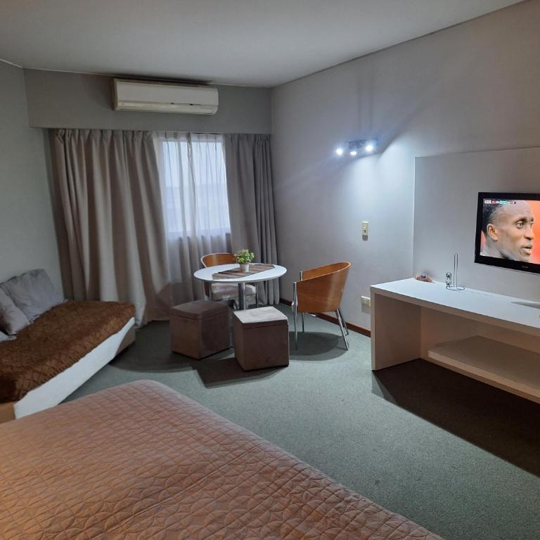 Práctico Monoambiente en Zona Centro - Apartamento de 1 dormitorio - 1