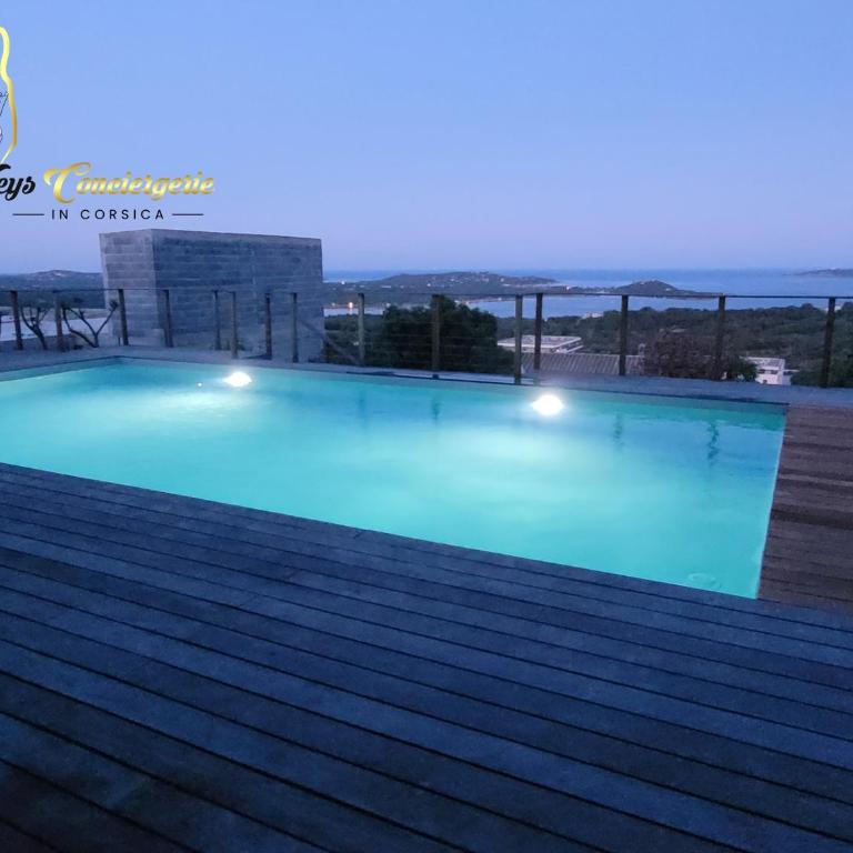 Paradiso T3 vue Mer Piscine Partagée - Two-Bedroom Apartment - 9