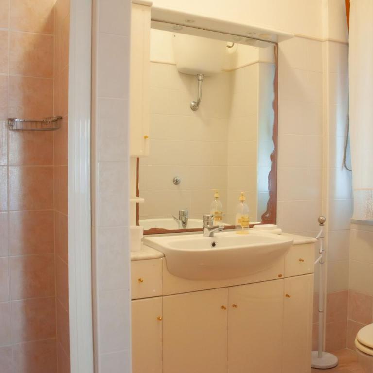 GuestHost - Alghero Comfy Apartment near the Sea - Appartamento con 2 Camere da Letto - 22