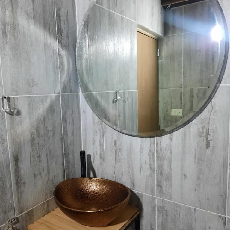 1 bedroom Flat, full kitchen, private bath - One-Bedroom Apartment - 4