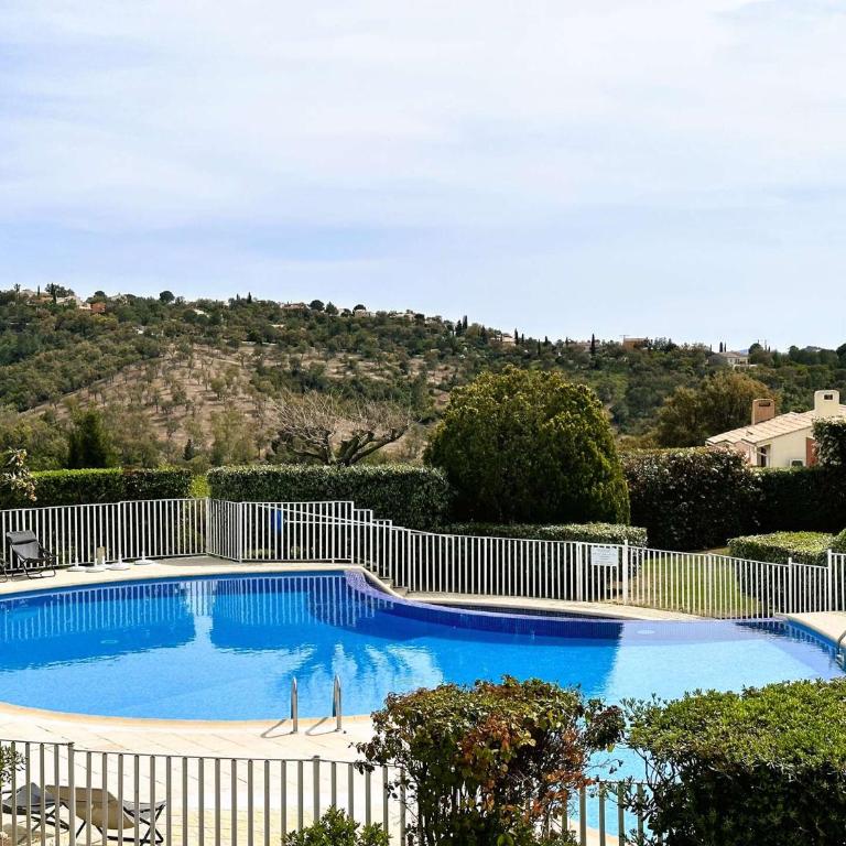 LE LEVANT Maison pour 6 personnes à proximité du Golf de Valcros à La Londe Les Maures - Maison 3 Chambres - 6
