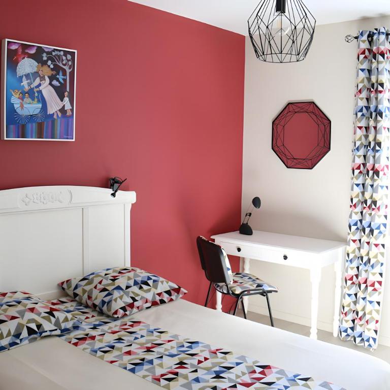 Suite deux chambres - Sdb privative - Chambre Quadruple avec Douche - 8