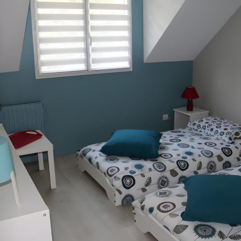 Suite deux chambres - Sdb privative - Chambre Quadruple avec Douche - 10