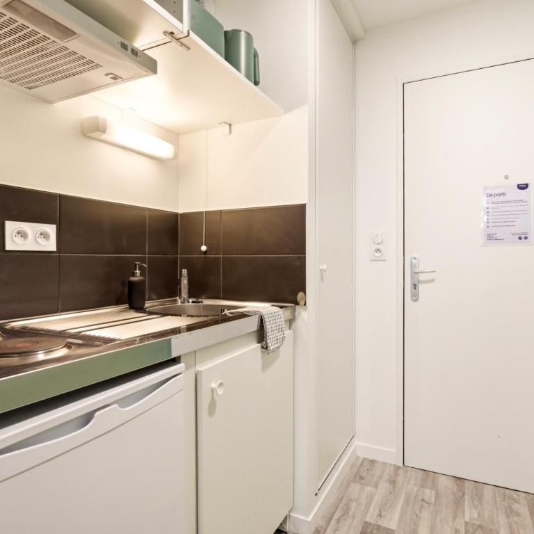 L'Emeraude 105 - T1 Hypercentre - Wifi - Appartement 1 Chambre - 13