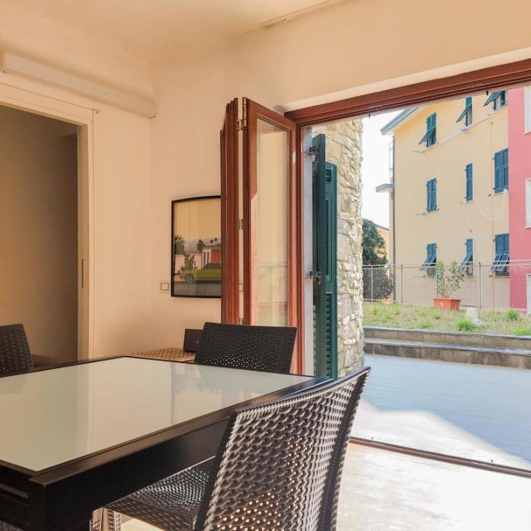 Vernazza Rooftop Apartment - Two-Bedroom Apartment with Terrace - 13