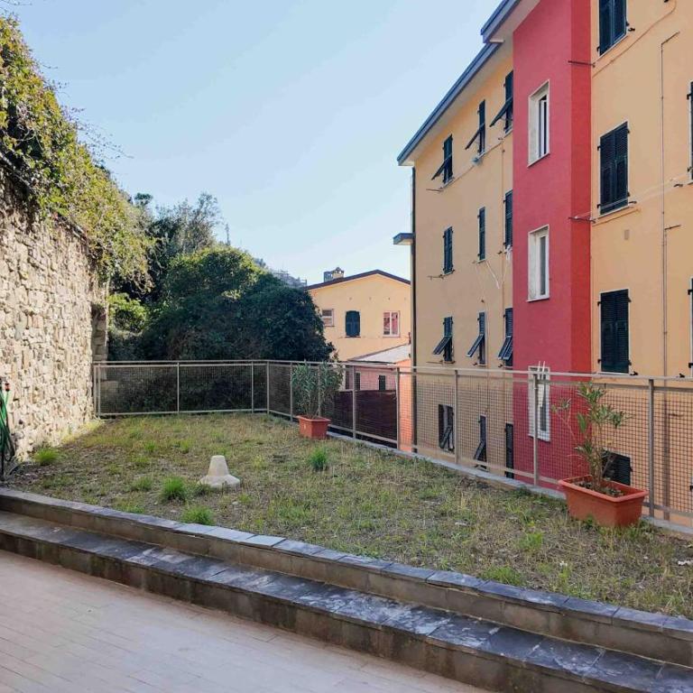 Vernazza Rooftop Apartment - Two-Bedroom Apartment with Terrace - 23