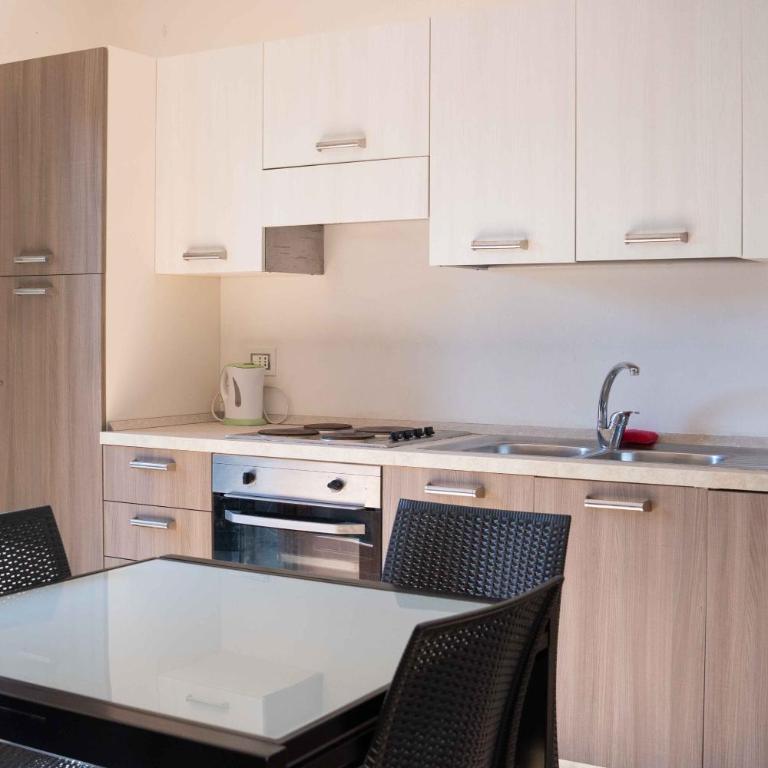 Vernazza Rooftop Apartment - Two-Bedroom Apartment with Terrace - 42
