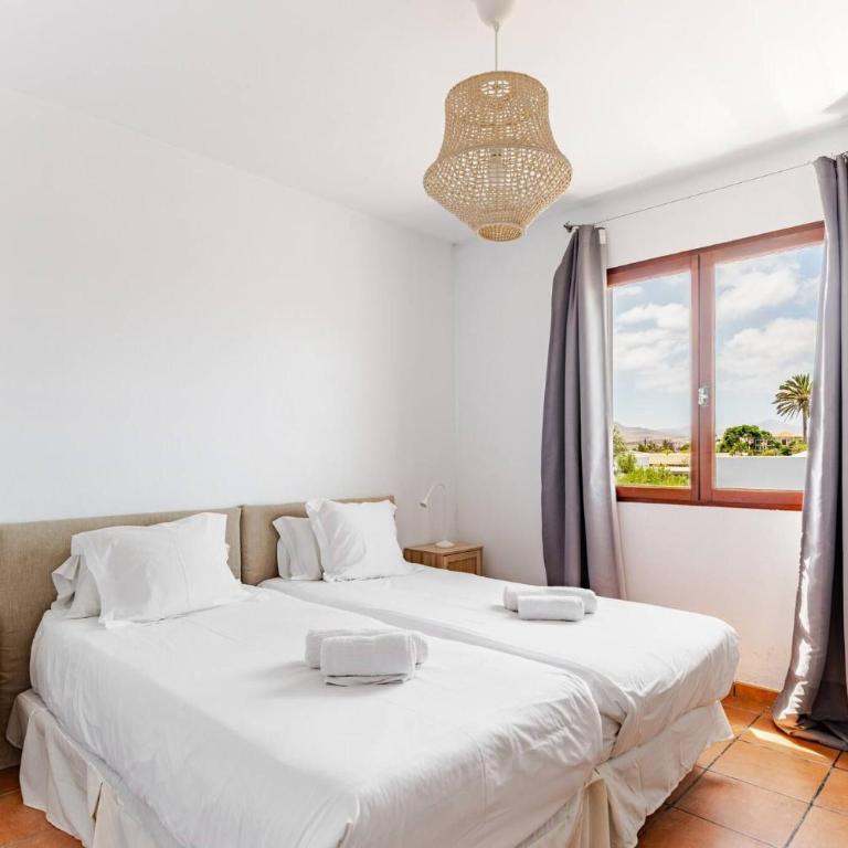 Modern 3-Bedroom Villa in Lajares with Private Pool - Ferienhaus - 6