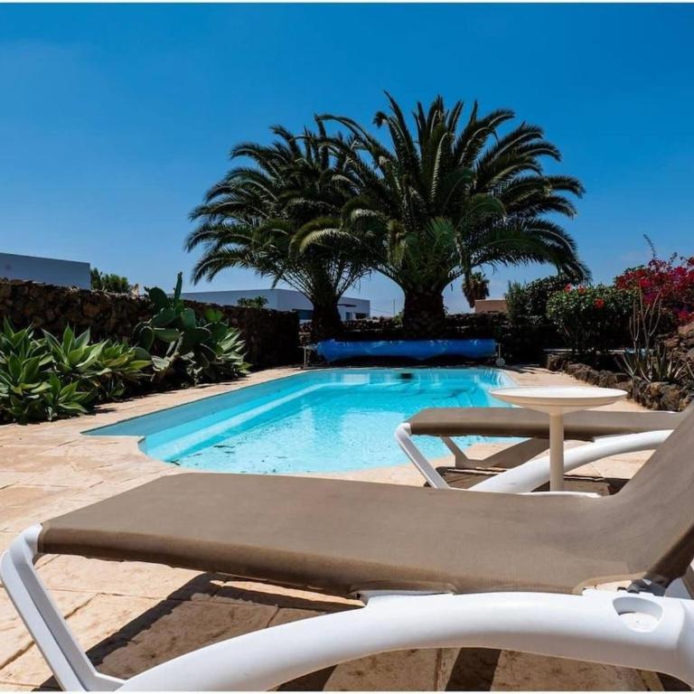 Modern 3-Bedroom Villa in Lajares with Private Pool - Ferienhaus - 22