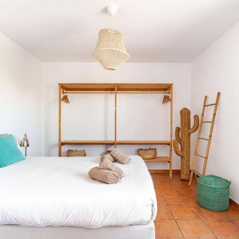 Modern 3-Bedroom Villa in Lajares with Private Pool - Ferienhaus - 37