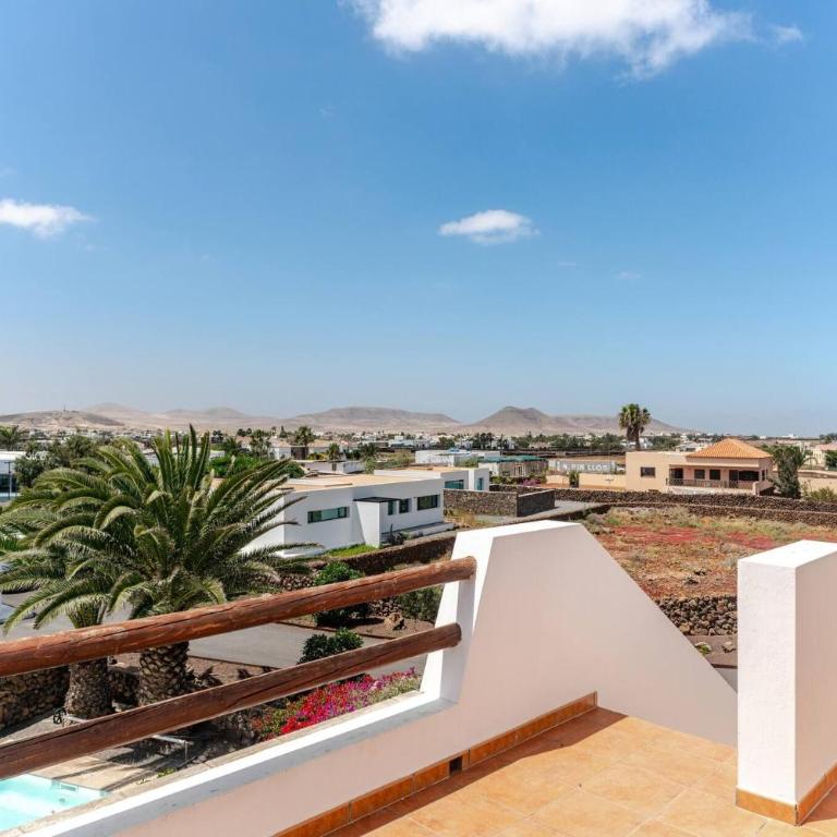 Modern 3-Bedroom Villa in Lajares with Private Pool - Ferienhaus - 59