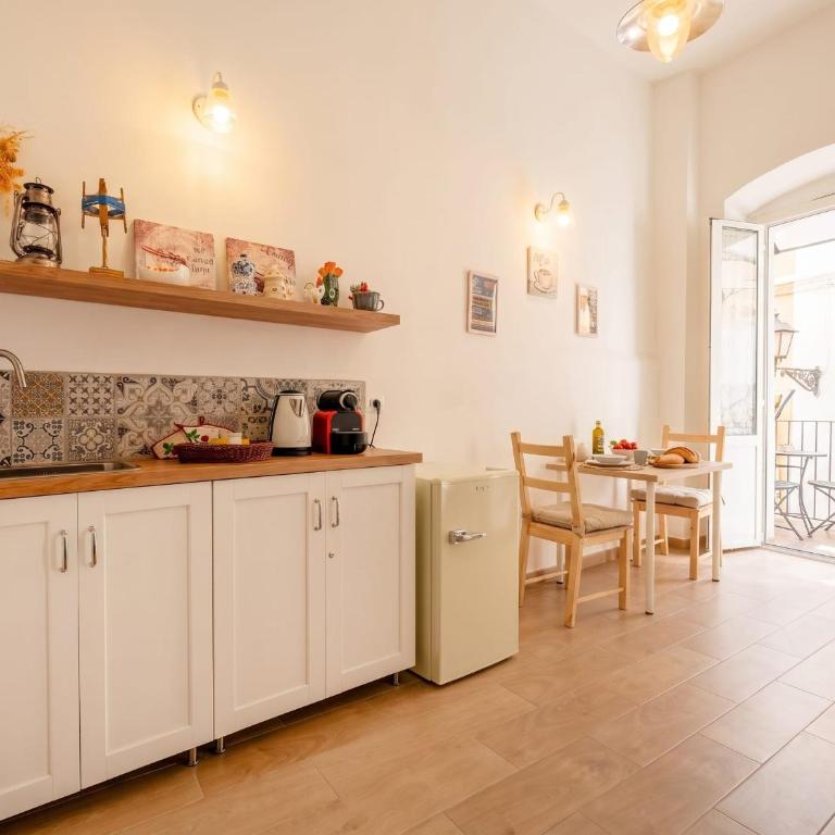 Vecchia Bari Apartments - Appartamento con 1 Camera da Letto e Balcone - 7