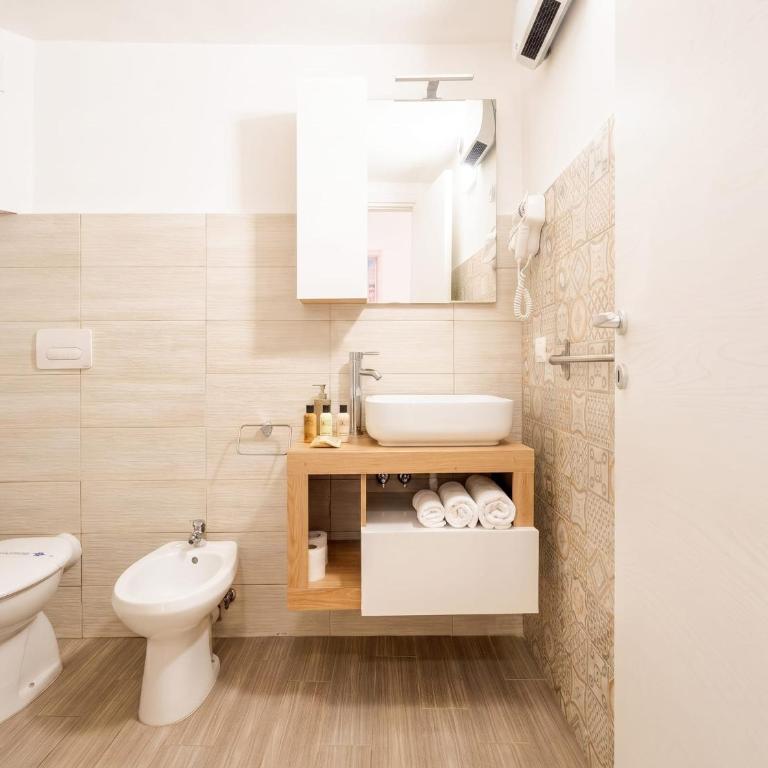 Vecchia Bari Apartments - Appartamento con 1 Camera da Letto e Balcone - 1