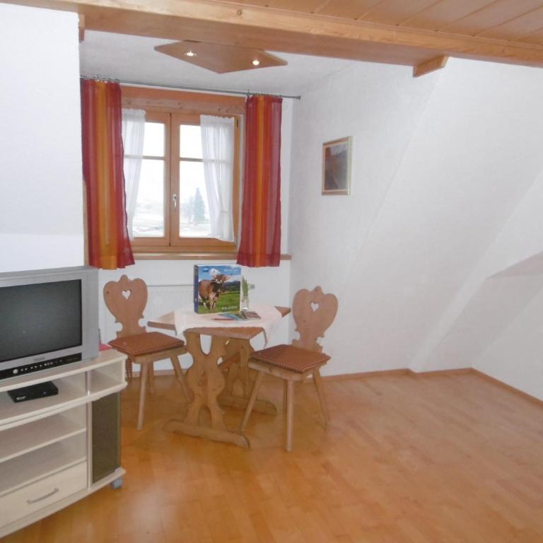 Landhaus Keck - Doppelzimmer mit Bergblick - 3