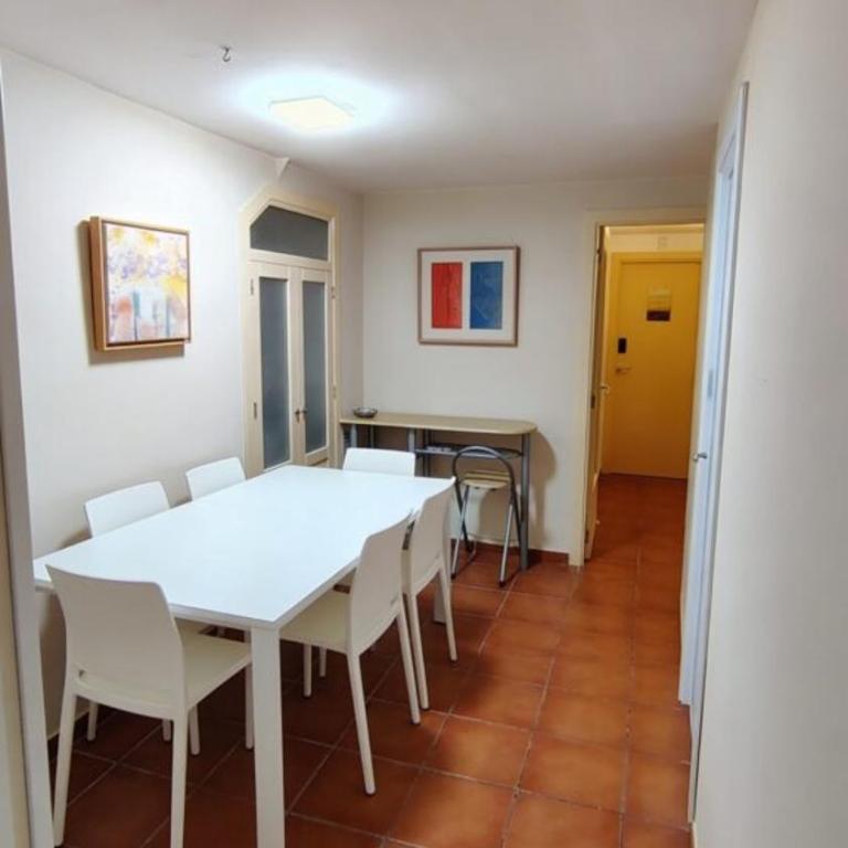 Apartamento con piscina comunitaria y bonitas vistas - Apartamento de 3 dormitorios con vistas - 6