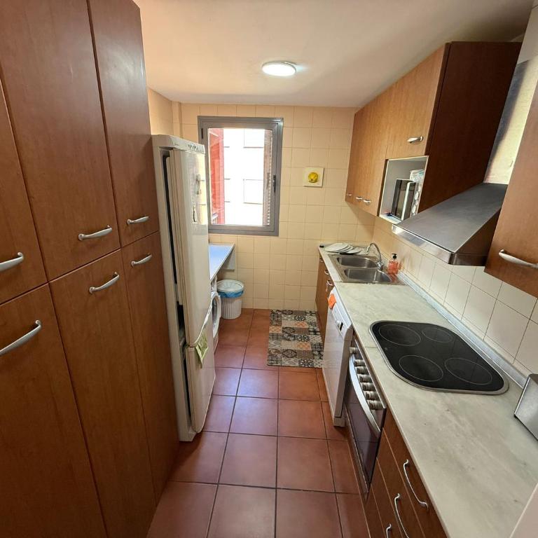 Apartamento con piscina comunitaria y bonitas vistas - Apartamento de 3 dormitorios con vistas - 4