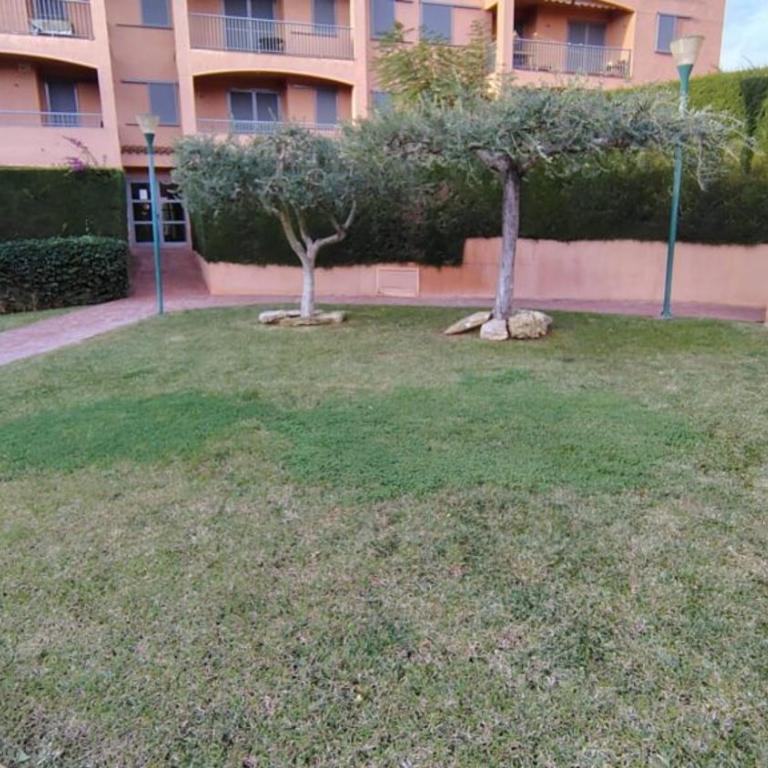 Apartamento con piscina comunitaria y bonitas vistas - Apartamento de 3 dormitorios con vistas - 14