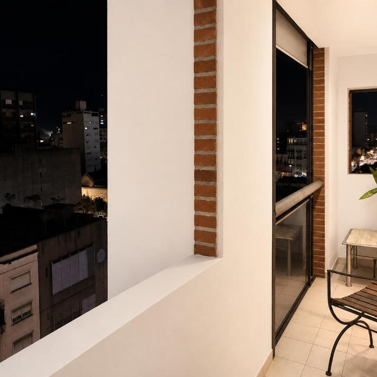 DEPARTAMENTO CÉNTRICO, a METROS de la UNIVERSIDAD, 4 PERSONAS, GARAJE AUTO CHICO - Apartamento de 1 dormitorio - 34