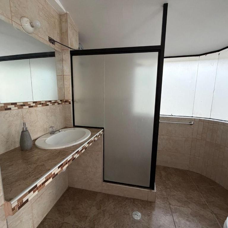 Casa amplia, terraza, vista al mar, Huanchaco, 3BR - Three-Bedroom Vacation Home - 18