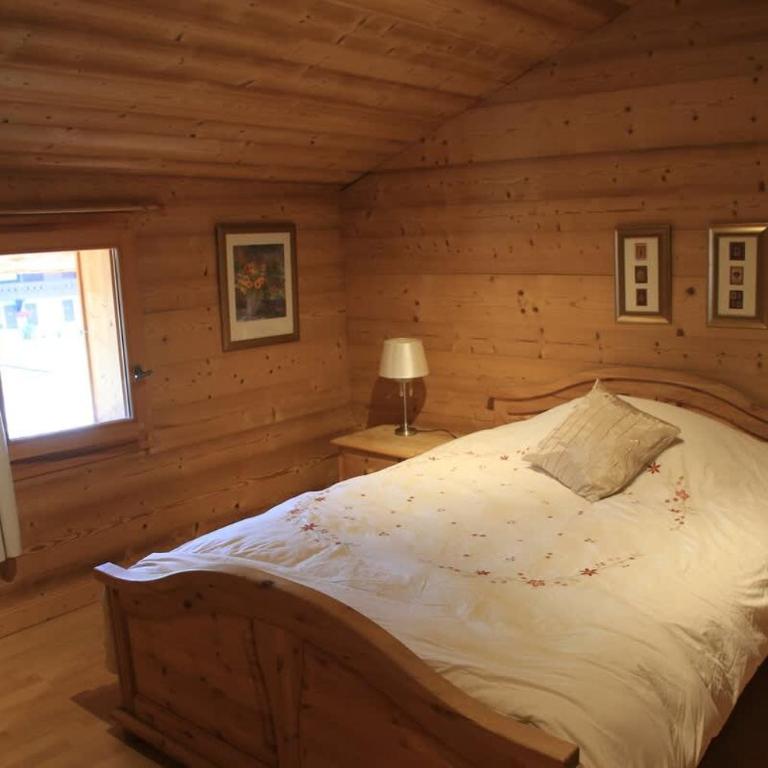Maison Verte Large Chalet with Hot Tub - Appartement - 11