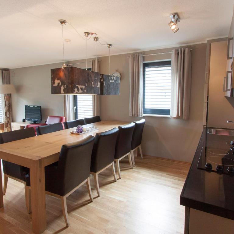 Appart Laijola - Premium Apartment mit 3 Schlafzimmern und Balkon - 8