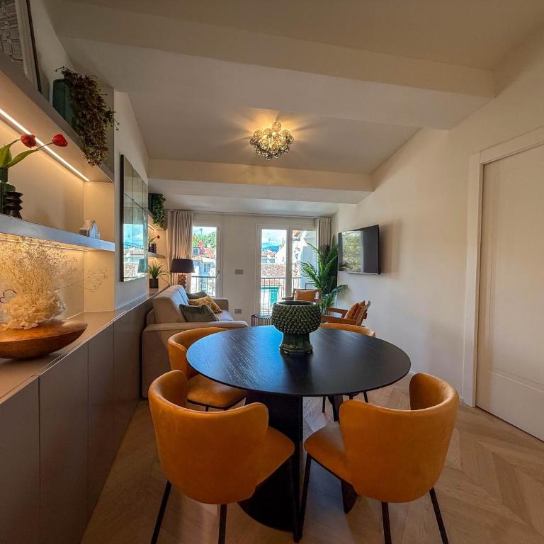 Genteel Home Campuccio Firenze - Appartamento con 2 Camere da Letto e Balcone - 6