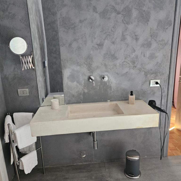 Apartment Rome 18 - Appartamento con 3 Camere da Letto - 10
