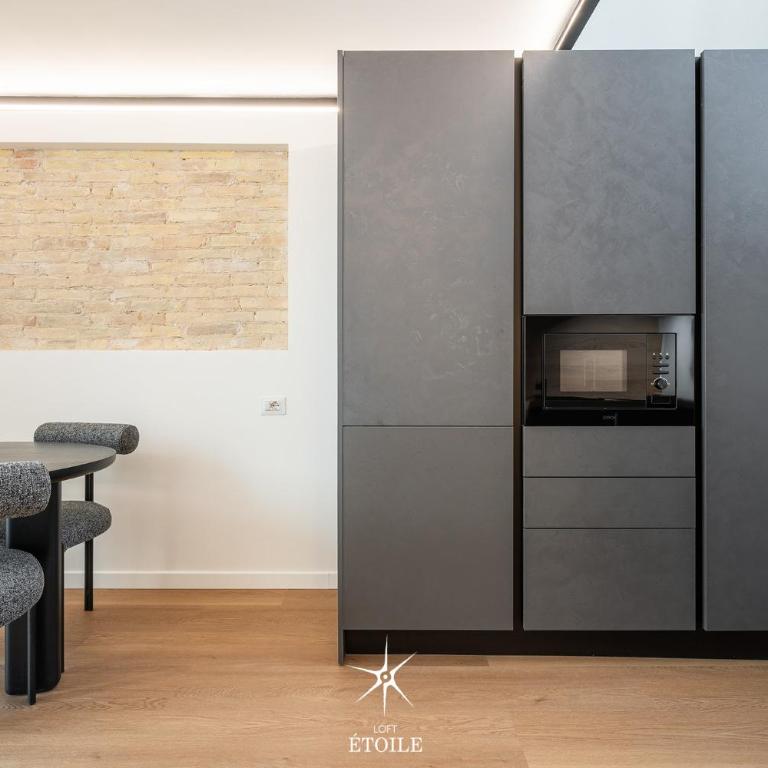 Loft Étoile - One-Bedroom Apartment - 31