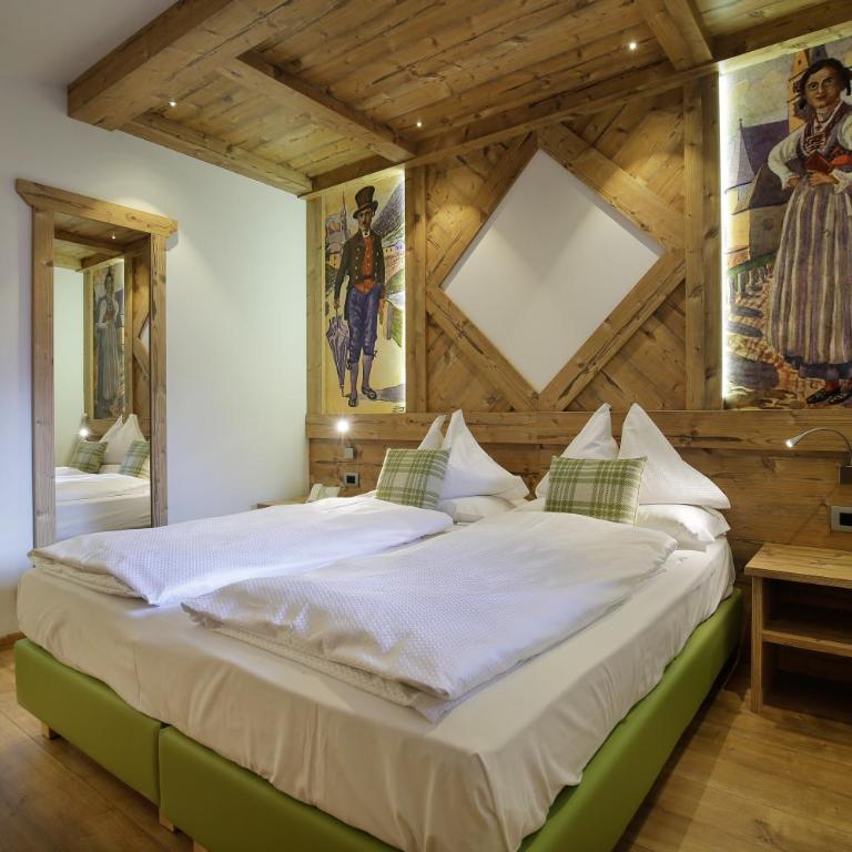 Hotel Azola - Camera Matrimoniale/Doppia con Letti Singoli con Vista Montagna - 1