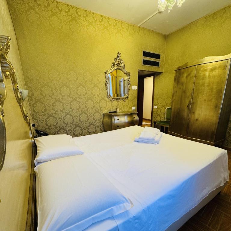 Hotel Walter Venezia - Camera Queen Standard - 8