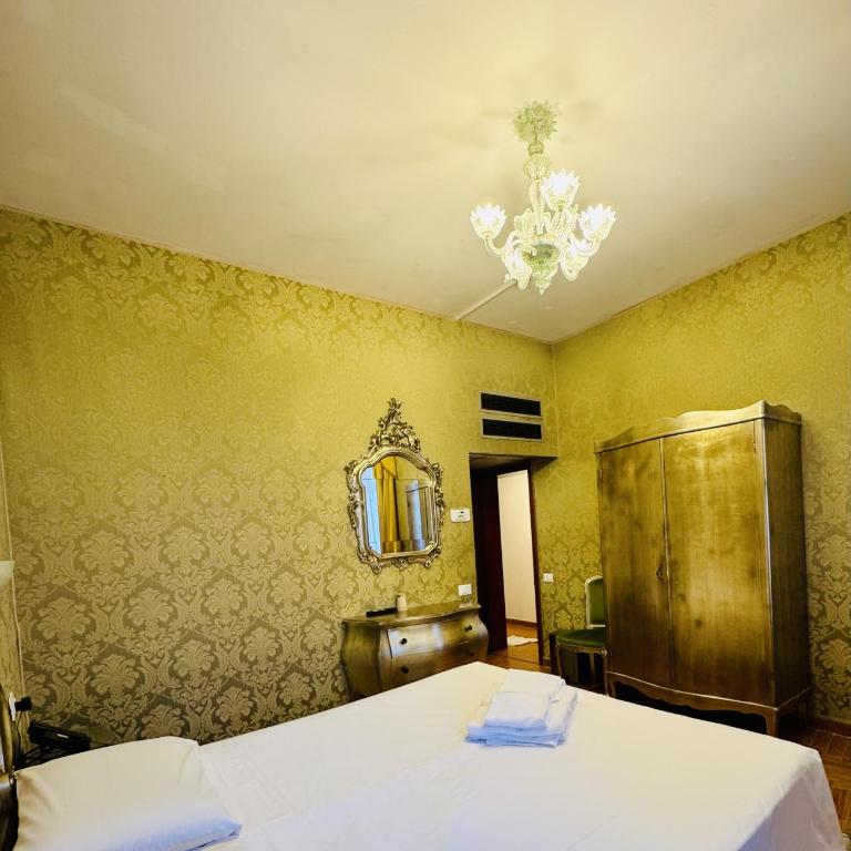 Hotel Walter Venezia - Camera Queen Standard - 9