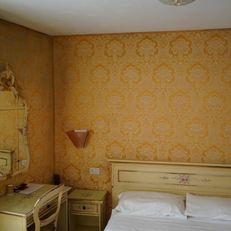 Hotel Walter Venezia - Camera Queen Standard - 8