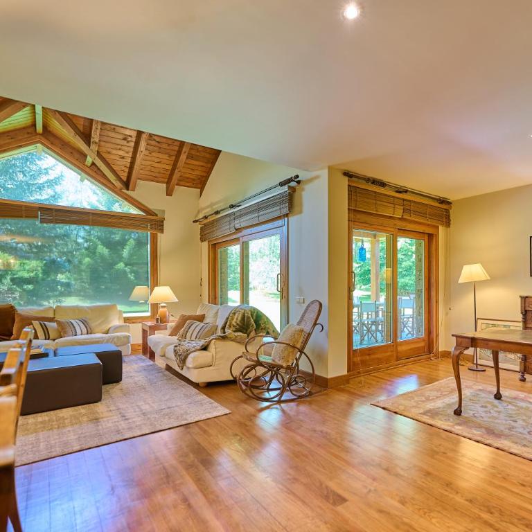 Xalet del Golf - Five-Bedroom House - 3