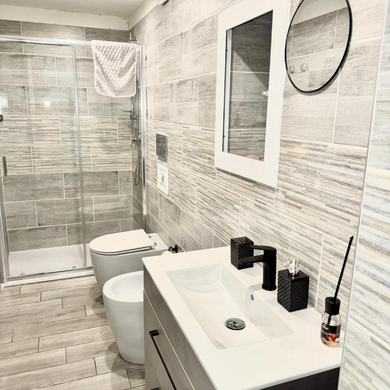 Privitera home 2 - One-Bedroom Apartment - 6