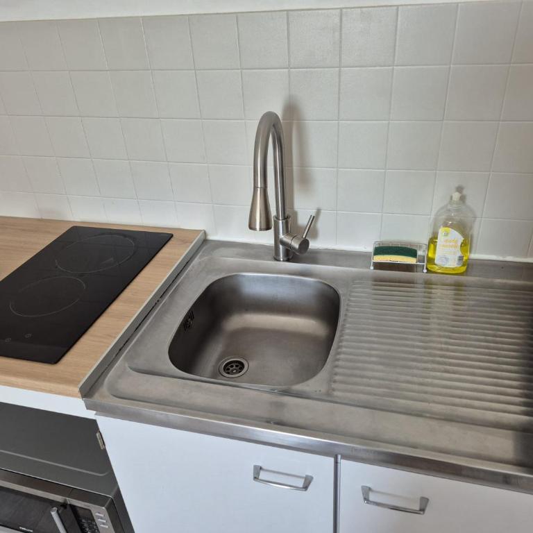 Cozy appartement 41 m2 Saint Etienne lumineux , Balcon et Ascenseur - Apartment mit 1 Schlafzimmer - 11