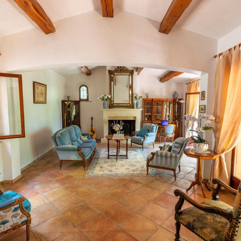 Le Mas du Prignon - Jolie maison avec piscine - Maison de Vacances - 2