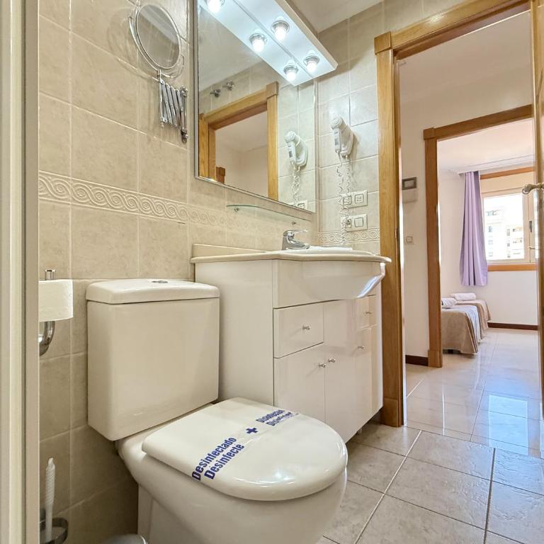 Mediterraneo Real Beach and Pool Cozy Apartment II - Apartamento de 2 dormitorios - 14