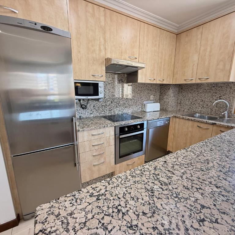 Mediterraneo Real Beach and Pool Cozy Apartment II - Apartamento de 2 dormitorios - 20
