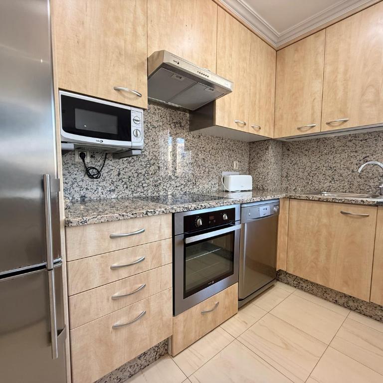 Mediterraneo Real Beach and Pool Cozy Apartment II - Apartamento de 2 dormitorios - 17