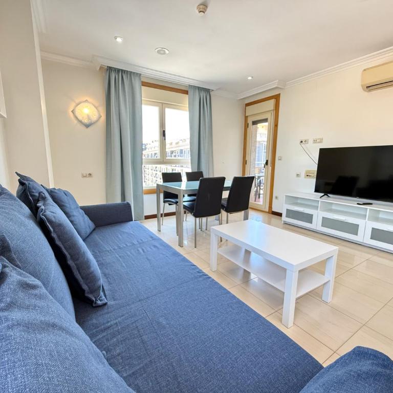 Mediterraneo Real Beach and Pool Cozy Apartment II - Apartamento de 2 dormitorios - 1