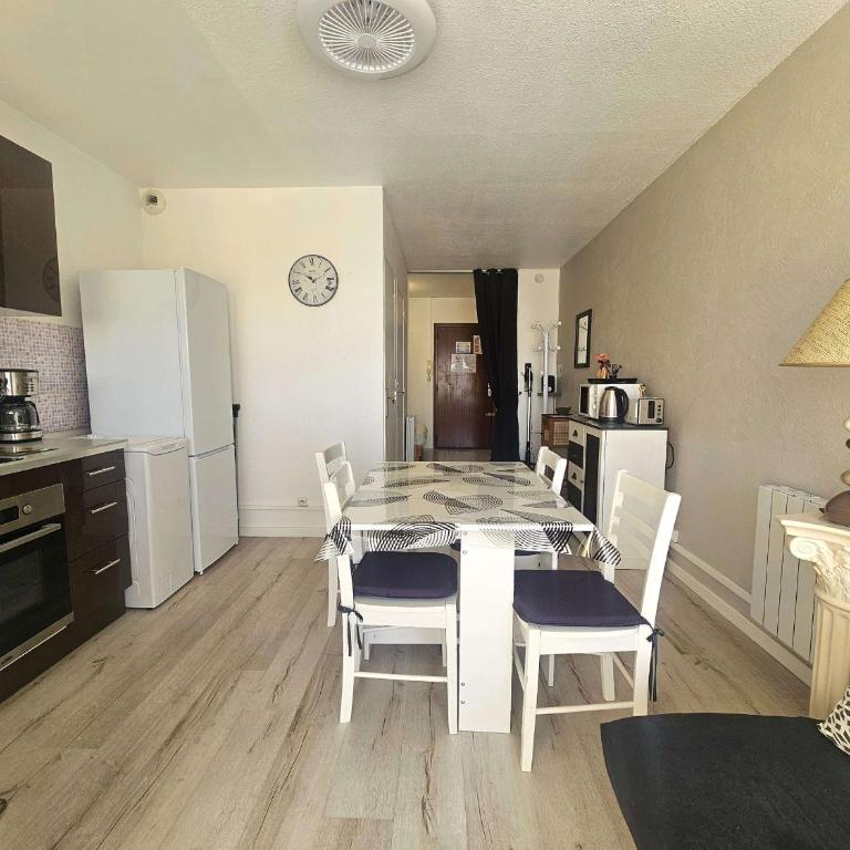 T1 confortable avec WIFI inclus - FR-1-553-309 - Apartment - 3
